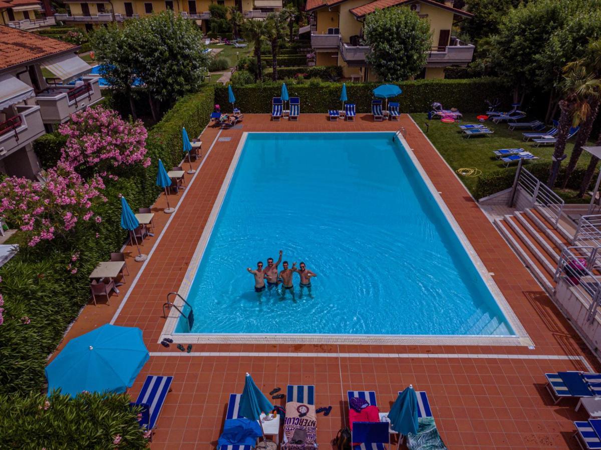 Hotel Porto Azzurro Sirmione Extérieur photo